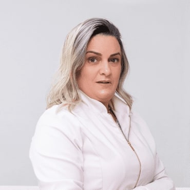 Doutora Carolina Ribeiro Tomaz